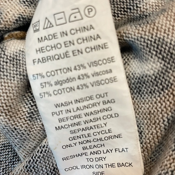 Michael Kors Ladies Leopard Print Sweater Size Large - Picture 6 of 6